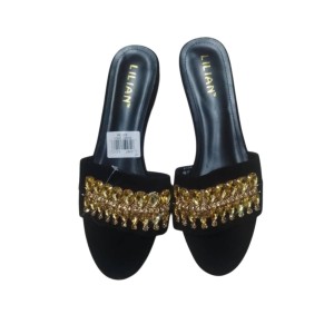 Female slippers