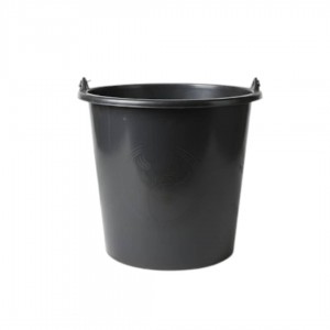 Plastic bucket