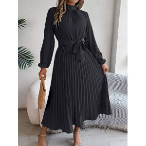Elegant Pleated Midi Dress
