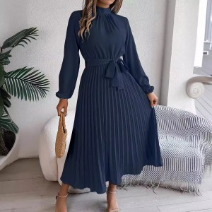 Elegant Pleated Midi Dress