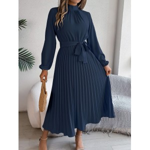 Elegant Pleated Midi Dress