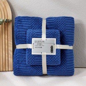 Ultra-Plush Textured Bath Towel Duo