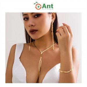 Elegant Braided Gold Jewelry Collection